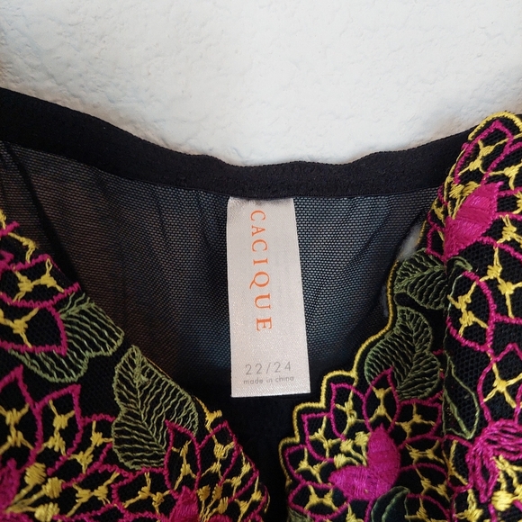 Cacique Plus Size Babydoll Black Floral Embroided Nightgown Top Size 22/24 - Picture 4 of 6